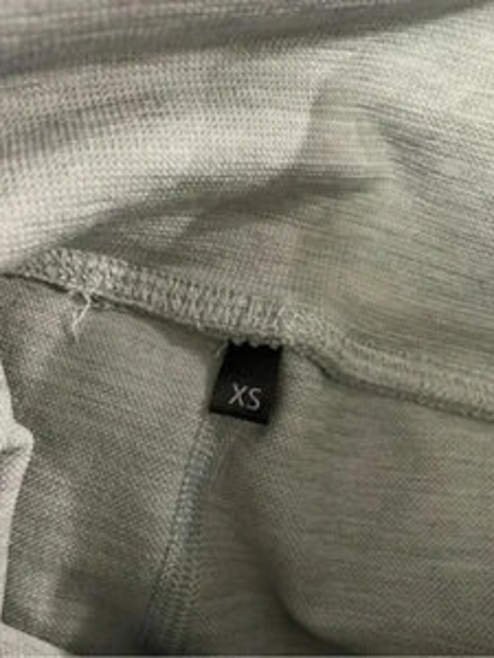 Alphalete Heather Gray Women's High-Rise Leggings - Picture 4 of 5